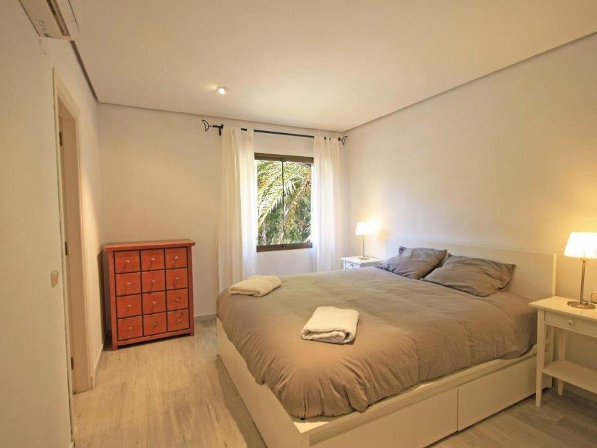 Belvilla By Oyo Golden Beach House Marbella Exterior foto